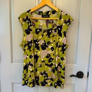 Evan Picone green pattern sleeveless blouse